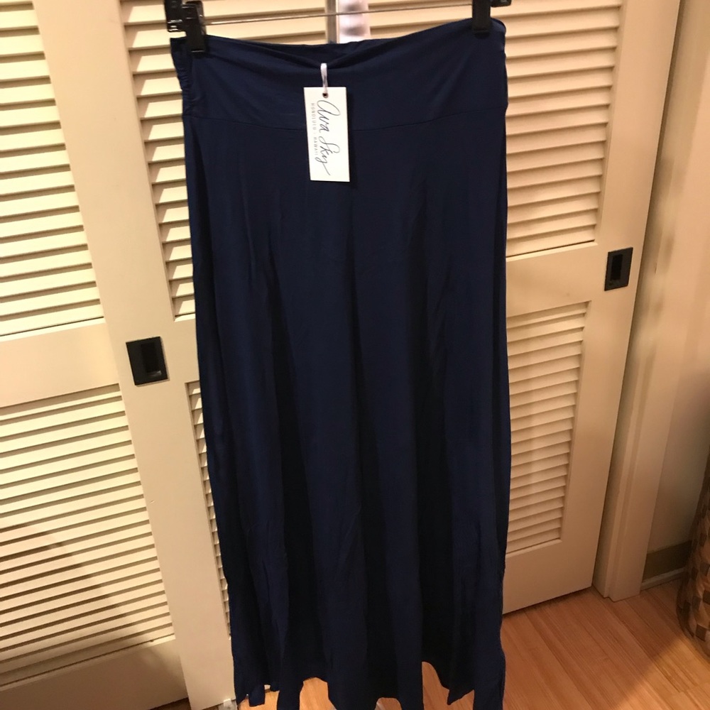 Ava Sky maxi skirt